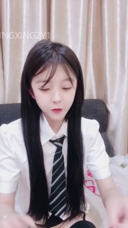 裸舞诱惑【源源baby】群P女神校花回归~漂亮妹妹3P被多男一直干到天亮 截图10