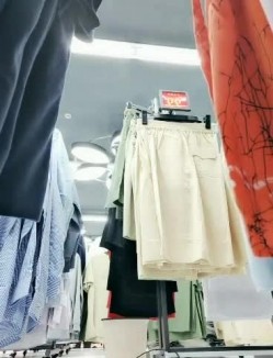 完美露脸白虎蝴蝶B气质外围绿茶婊小帆被肥猪富商包养日常各种淫荡自拍扒开双唇给你看姨妈缓慢流出 截图2