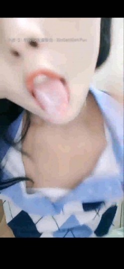 Cc妹妹 多场收费 大黑牛+跳蛋 叫声和表情很诱惑 截图6