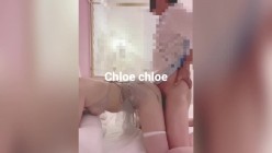 超顶绿帽淫妻【Chloe Chloe】订阅视图，约单男各种性爱3P，愿望被天下所有男人肏 截图6