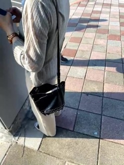 泡良大神性爱救火队「偷妳Tony」OF日常约炮露脸私拍 众多良家学生模特网红拜倒在炮王牛仔裤下 截图1