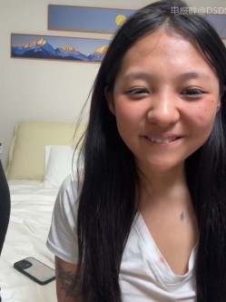 ️精神小妹【chunxiaoquqn】新晋精神小妹团播、几个年轻闺蜜一起下海赚钱 截图7