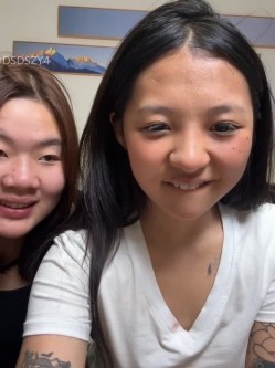 ️精神小妹【chunxiaoquqn】新晋精神小妹团播、几个年轻闺蜜一起下海赚钱 截图10
