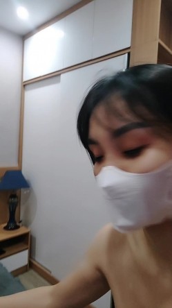 淫荡姐妹媚黑群交双飞，两个黑人同操一个少妇，把骚货爽的嗷嗷叫白浆直流 截图8