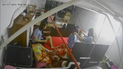 【极品稀缺 ️破解摄像头】极品服务员宿舍日常 ️小姐姐年轻美乳好坚挺 穿搭职业装制服很有气质 距离超近 高清1080P版 截图11