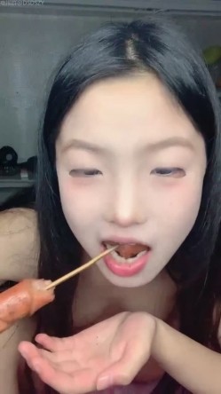 ️最美G奶校花【曼小狗】自慰啪啪奶子狂跳 截图3