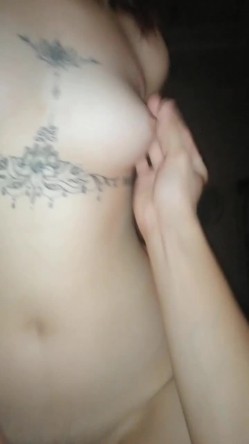 高端私密群内部福利 基本都露脸美女如云 截图3