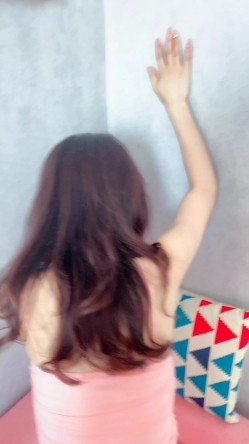 91大神【花花郡主】酒店约炮多位长腿女神A4腰身材绝了各种蜜桃臀真是太诱惑 截图13