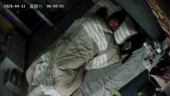 酒店偷拍样子可爱的颜值美女和健身猛男开房被干了两次 截图16