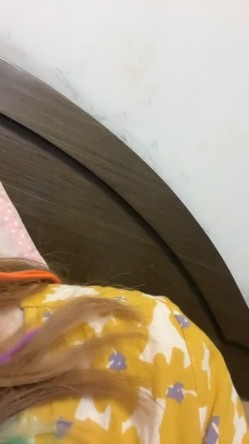 推荐！美乳学生亲戚家大秀~【百事可爱】姑妈还在睡觉~！ 截图9