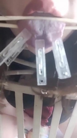 《稀缺资源 震撼狠货》推特字母圈网红SM界天花板重度性虐大师【I_m_ur】各种极限调教私拍~扩张 异物 虐阴虐尿道花样繁多 截图5