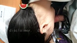 高中乖巧学生妹在教室给男友口爆还特别听话 叫她怎么舔就怎么舔 截图9