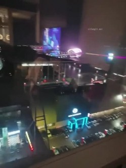 高颜值S级身材反差拜金网红美女空姐冰儿兼职模特被有钱老板包养自拍各种不雅视频 截图2