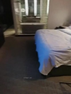 高颜值S级身材反差拜金网红美女空姐冰儿兼职模特被有钱老板包养自拍各种不雅视频 截图11