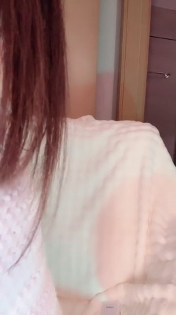 顶级女神 E杯爆乳【泡泡大王】抖奶舞曲 自慰 全程高然 截图14