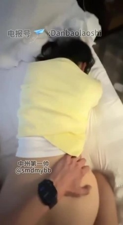 电报约炮大神SVIP福利，【中州第一帅】，泡良高手，一个生日蛋糕换来好几次的无套 截图1