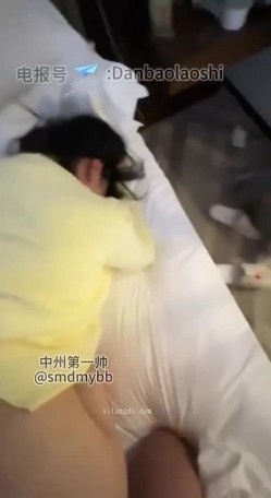 电报约炮大神SVIP福利，【中州第一帅】，泡良高手，一个生日蛋糕换来好几次的无套 截图4