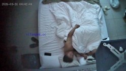 酒店上帝偷拍白肤长腿风衣美女被健壮男趴身上日逼 截图9