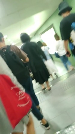 大师系列 商场地铁贴身CD 居然还有妹子无内上街 截图4