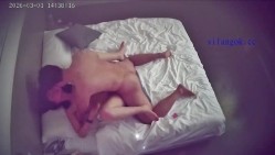 酒店偷拍 ️明星气质女孩翘起可爱小屁股接受男友后入 截图4