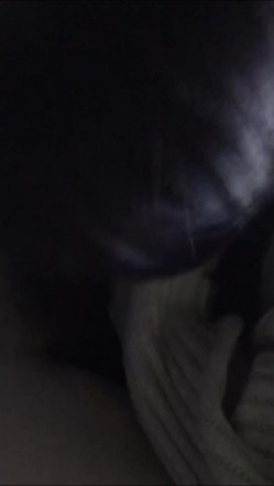 公司里的文员小情妇，趁着休息吃完饭车里休息一下，说要补补营养让我给她吃鸡！ 截图12