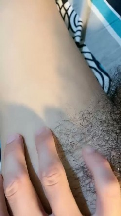 蜜桃臀蝴蝶逼看着贼拉带劲的小少妇跟小哥激情啪啪，让小哥草嘴舔弄深喉，激情后入上位强烈的视觉冲击干菊花 截图1