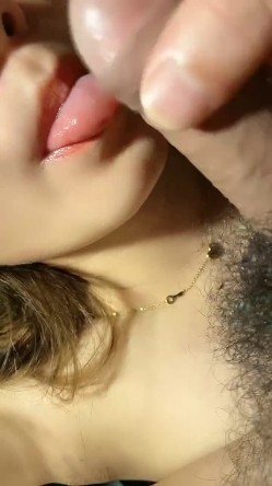 蜜桃臀蝴蝶逼看着贼拉带劲的小少妇跟小哥激情啪啪，让小哥草嘴舔弄深喉，激情后入上位强烈的视觉冲击干菊花 截图11