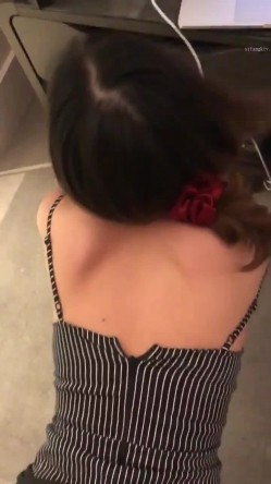 【极品性爱 精品泄密】最新反差婊性爱私拍流出 十位美女惊艳出镜 漂亮美乳内射流精特写 完美露脸 截图4