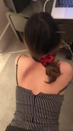 【极品性爱 精品泄密】最新反差婊性爱私拍流出 十位美女惊艳出镜 漂亮美乳内射流精特写 完美露脸 截图5