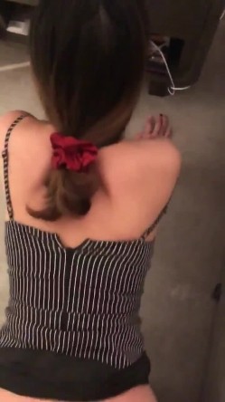【极品性爱 精品泄密】最新反差婊性爱私拍流出 十位美女惊艳出镜 漂亮美乳内射流精特写 完美露脸 截图12