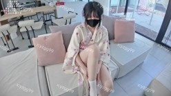 携淫荡小娇妻乱交性爱「养只果果」《温泉旅行：肉便器》夫目前犯，圈圈首部大作，中国AV即将走向世界了 截图6
