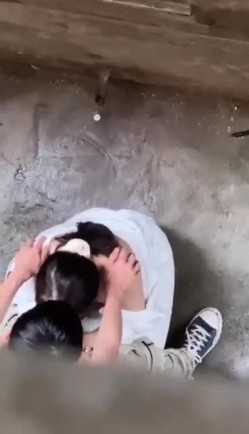 【情侣泄密大礼包】多位反差女友的真实面目被曝光（15位美女良家出镜）清纯的外表下隐藏着一颗骚动的心 截图11
