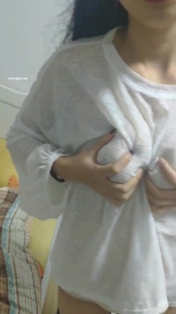 甄选10位惨遭男友交换资源流出的反差婊,朋友圈里的小迷妹,男友面前的臊娘们 截图14