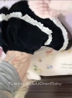 反差符文少女『阿璃Ahri』被按在椅子上后入翘臀 纤纤美腿玲珑身段劲爆完美身材，软糯滚烫蜜道操到腿软 截图8