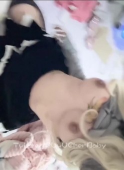 反差符文少女『阿璃Ahri』被按在椅子上后入翘臀 纤纤美腿玲珑身段劲爆完美身材，软糯滚烫蜜道操到腿软 截图11