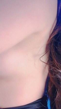 梦遗女神【童话女孩】无敌清纯明星颜值 身材好到爆 爱死 截图9