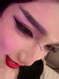 你的女神有钱人的母狗！极品巨乳，外围绿茶婊【顾灵曦】吃金主肉棒被金主肏，非常母狗 截图10