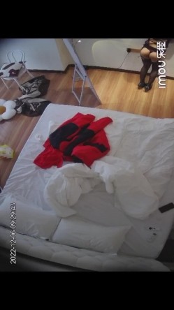 安防乐橙摄像头偷拍3部变态男行为艺术表演？性取向特殊？ 截图7