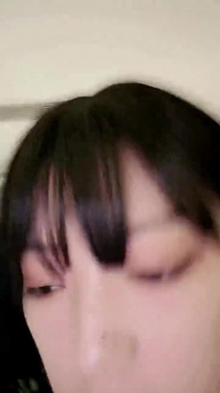 【约啪】冷艳短发颜值女神被炮友2小时多种姿势各种操，特写口交吸吮舔蛋，第一视角进出抽插，上位骑乘美臀上下套弄 截图2