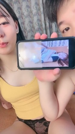 大兇极品无套内射约啪只为赚钱 ！重庆小美女，洁白无暇，疯狂做爱 截图7