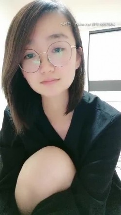 【研究生无奈】学霸下海历程13天全收录，理科学霸，从网贷的漩涡，到卖肉的泥潭，讲述跟前男友的性爱，从最初的拘谨到黑牛道具都精通 截图4
