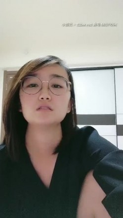 【研究生无奈】学霸下海历程13天全收录，理科学霸，从网贷的漩涡，到卖肉的泥潭，讲述跟前男友的性爱，从最初的拘谨到黑牛道具都精通 截图16