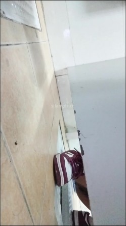 穿红色耐克的小黑逼学生妹，屁股蹲的太低了抄不到底，只能前拍她 截图9