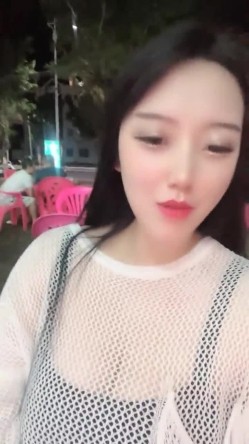 【178小宝贝】高挑性感身材巨乳美女，性感大奶子扭动，掰开大屁股特写 截图4