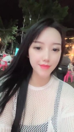【178小宝贝】高挑性感身材巨乳美女，性感大奶子扭动，掰开大屁股特写 截图7