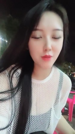 【178小宝贝】高挑性感身材巨乳美女，性感大奶子扭动，掰开大屁股特写 截图10