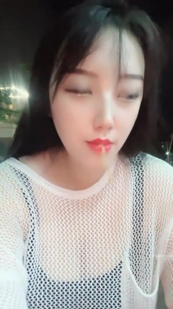 【178小宝贝】高挑性感身材巨乳美女，性感大奶子扭动，掰开大屁股特写 截图14