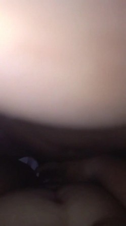 【网曝门事件】泰国狂野纹身性感妖姬Ann与男友性爱自拍流出 口活卖力 骑坐鸡巴使劲操 高清720P原版无水印 截图6