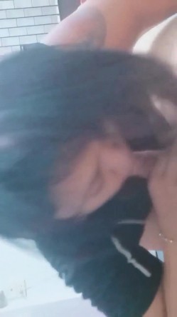 【网曝门事件】泰国狂野纹身性感妖姬Ann与男友性爱自拍流出 口活卖力 骑坐鸡巴使劲操 高清720P原版无水印 截图8