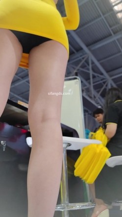 模特礼仪抄底 截图8